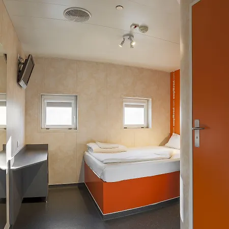 Easyhotel Oktogon Ξενοδοχείο 3*