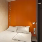 Easyhotel Oktogon 3*