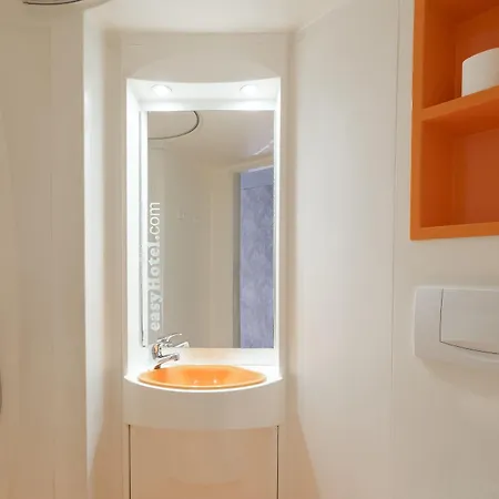 Easyhotel Oktogon Budapesta