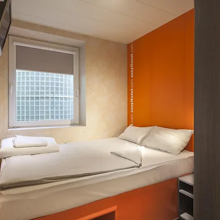Easyhotel Oktogon Szálloda