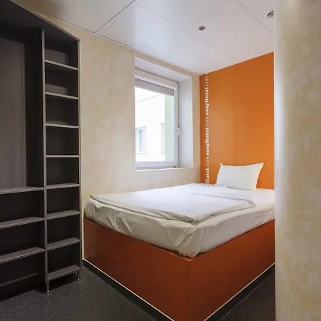 Szálloda Easyhotel Oktogon
