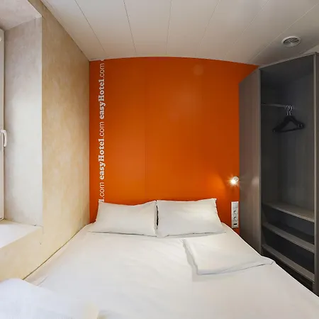 Easyhotel Oktogon Szálloda Budapest