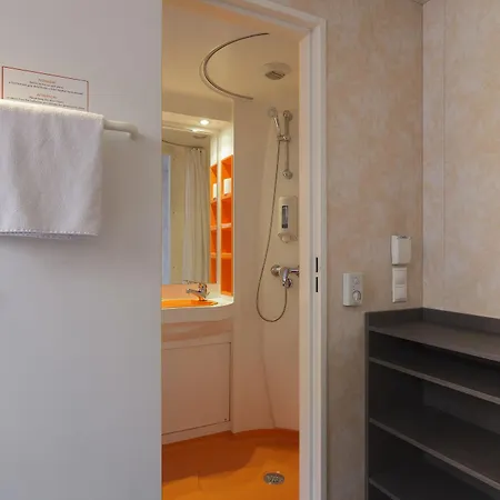Easyhotel Oktogon Szálloda