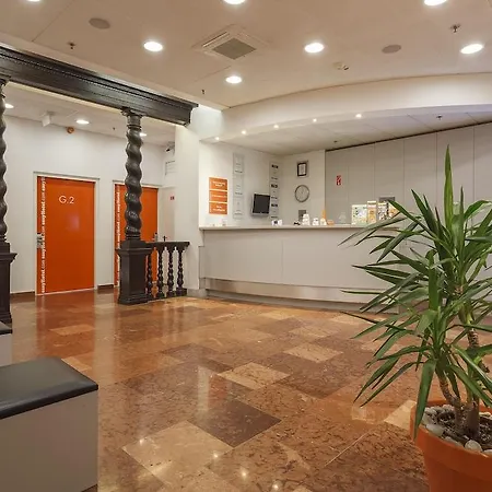 Easyhotel Oktogon Szálloda Budapest
