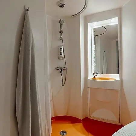 Hotel Tl