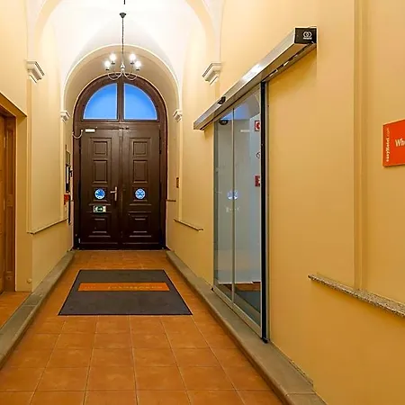 Hotel Tl