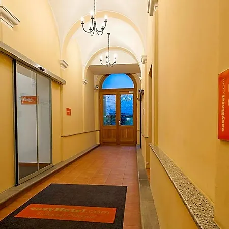 Tl 3* Budapest