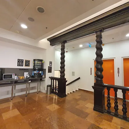 Tl Hotel