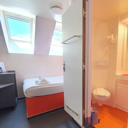 Tl Hotel