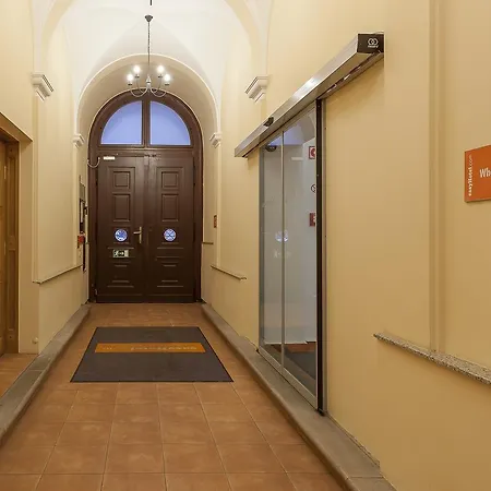 Easyhotel Oktogon Szálloda