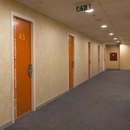 Szálloda Easyhotel Oktogon