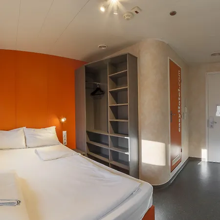 Hotel Easyhotel Oktogon